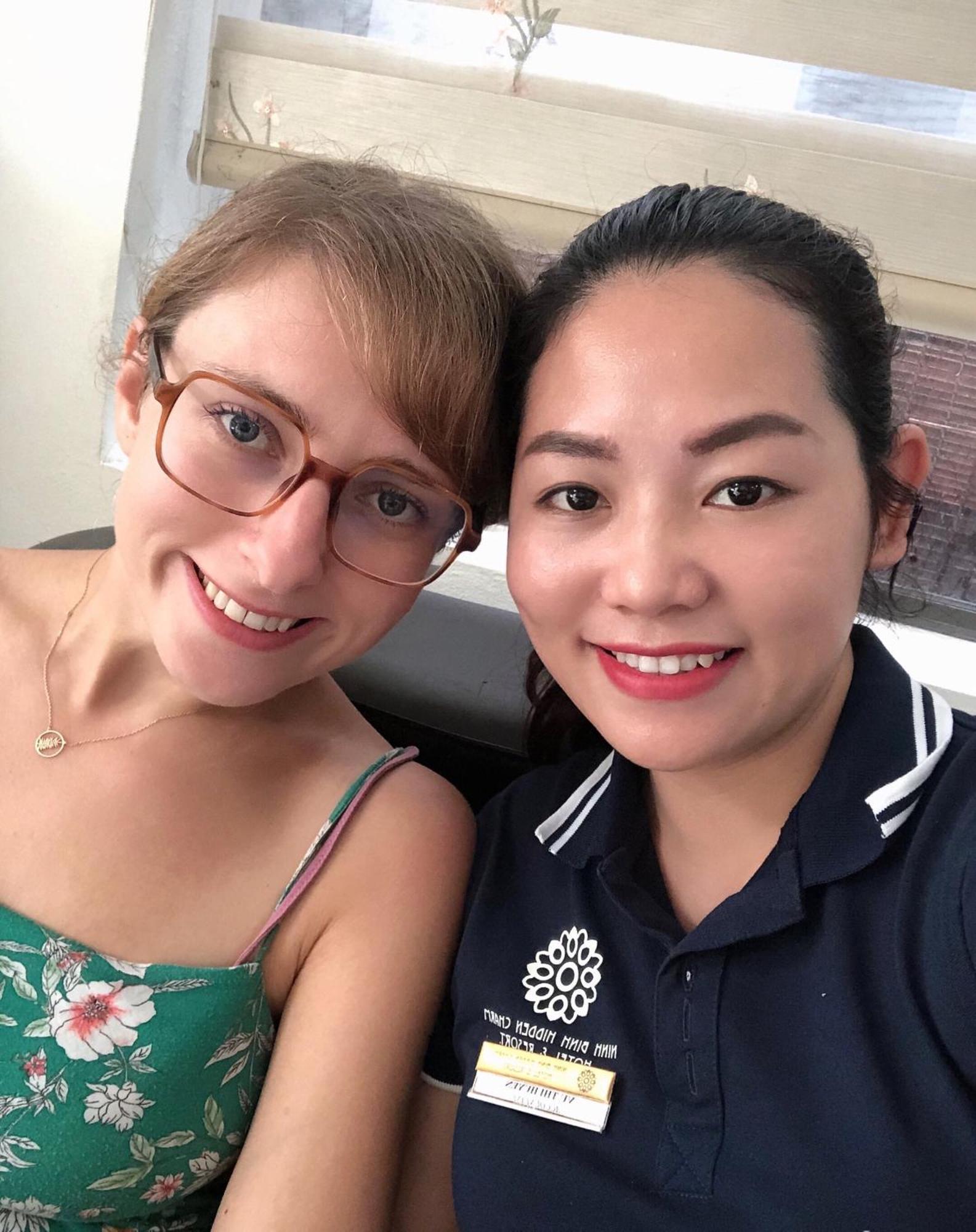 Truong Son Luxury Homestay Нин Бин Екстериор снимка